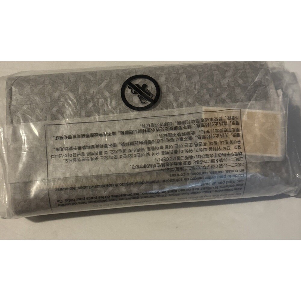 Michael Kors Jet Set Charm Vanilla/Acorn Large Trifold Wallet NWT 32F1GT9E3B - Picture 9 of 9